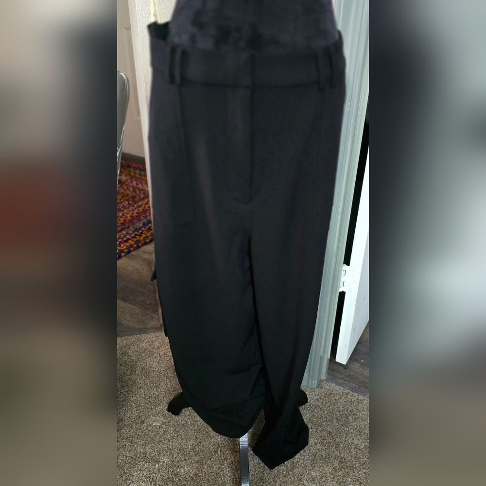 Kate & Mallory Classic Black Trousers (L)